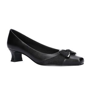 Easy Street • Rejoice Bow Pumps